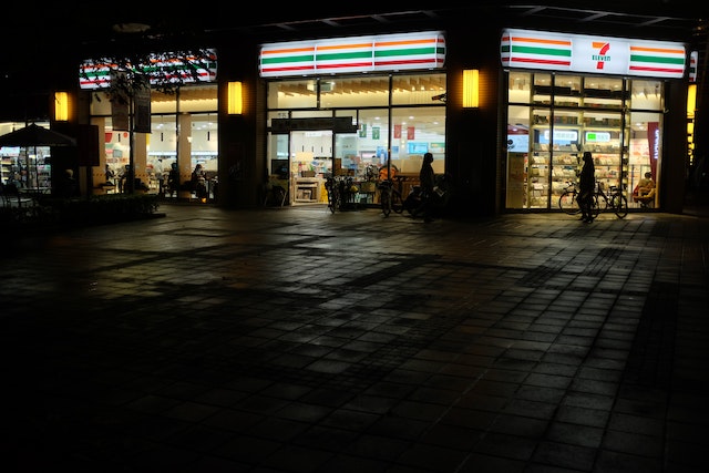 7 Eleven From Outside